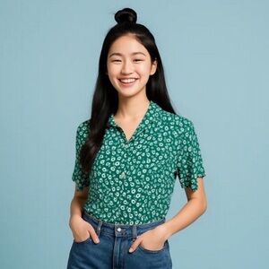 Things Between Emerald Green Daisy Button Down Top